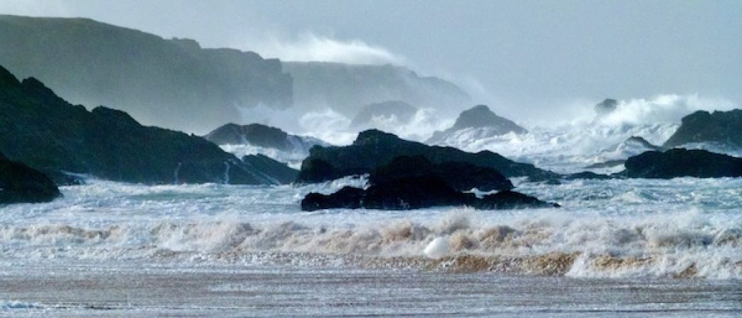 Tempête Ciaran : le Finistère et les Côtes-d’Armor au coeur de la tempête